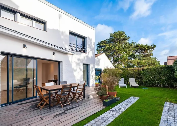 Villa Charmante Avec Animaux Acceptes, Terrasse Et Wi-fi - Fr-1-821-52 *